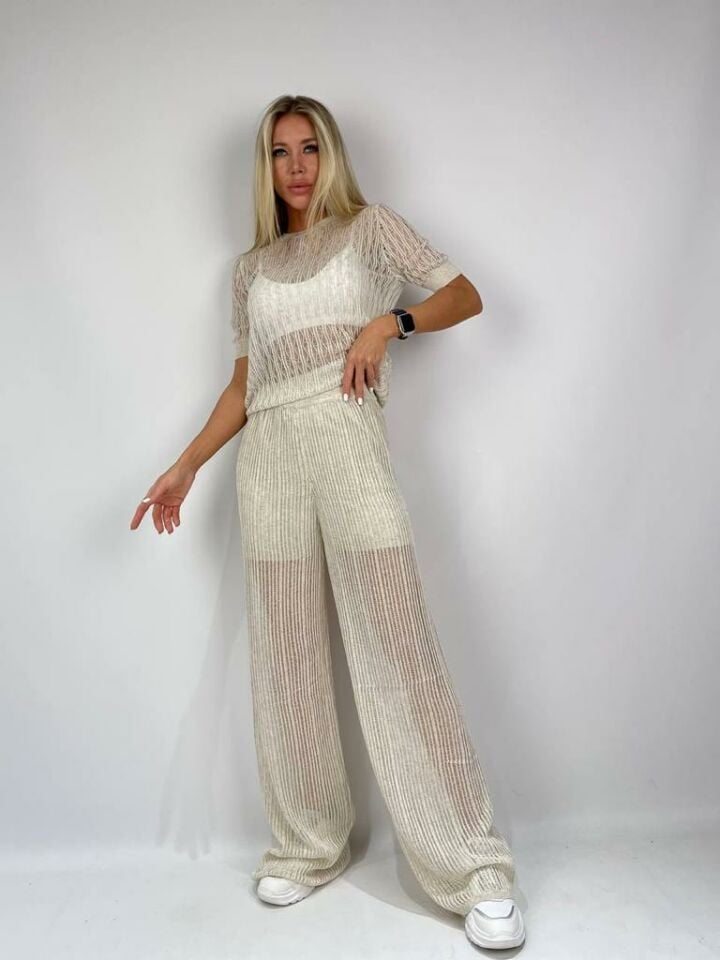 Astarlı Delikli Pantolon