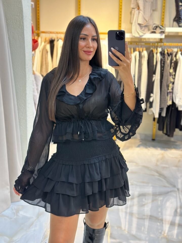 Şifon fırfırlı bluz