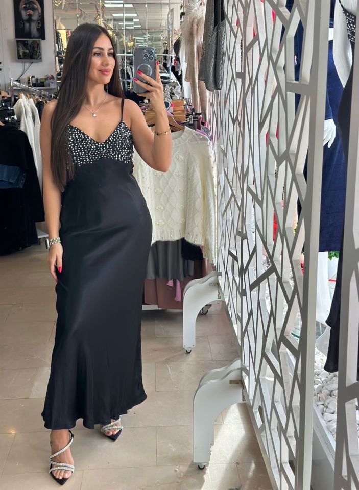 Saten Payet Detaylı Elbise