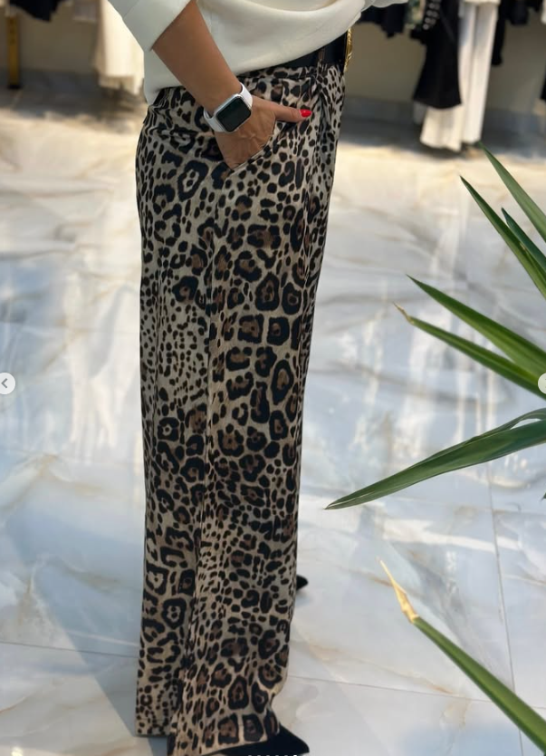 Kemerli Leopar Desenli Pantolon